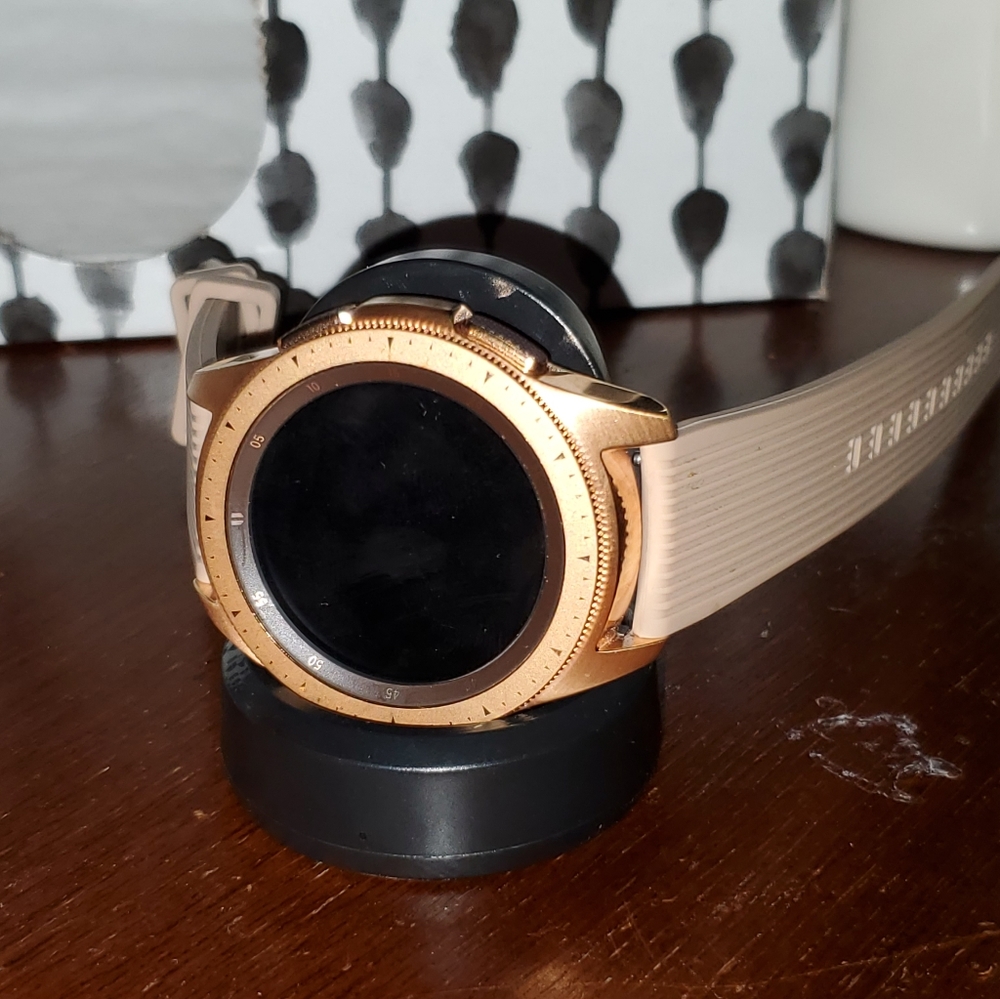 Samsung rose gold galaxy watch